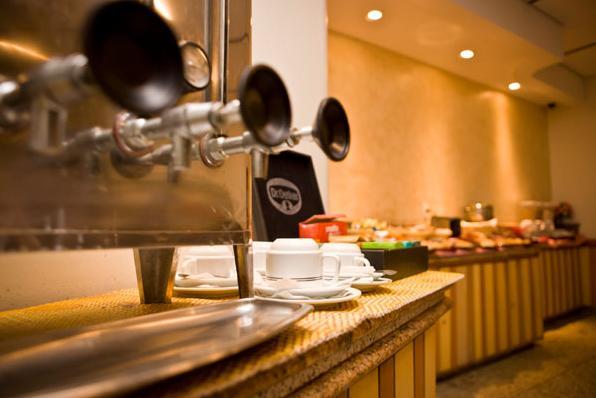 סאו פאולו Carillon Plaza Hotel מראה חיצוני תמונה